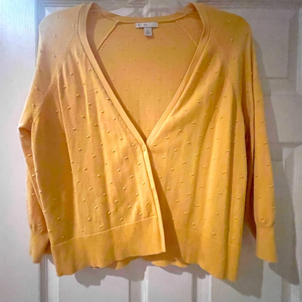 Women’s crop cardigan